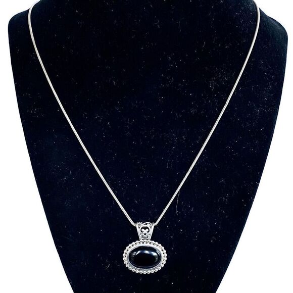 NK# Classic Nevada Silversmith (NV) Black Onyx & 22” Sterling 925 Silver Necklac - Picture 5 of 10